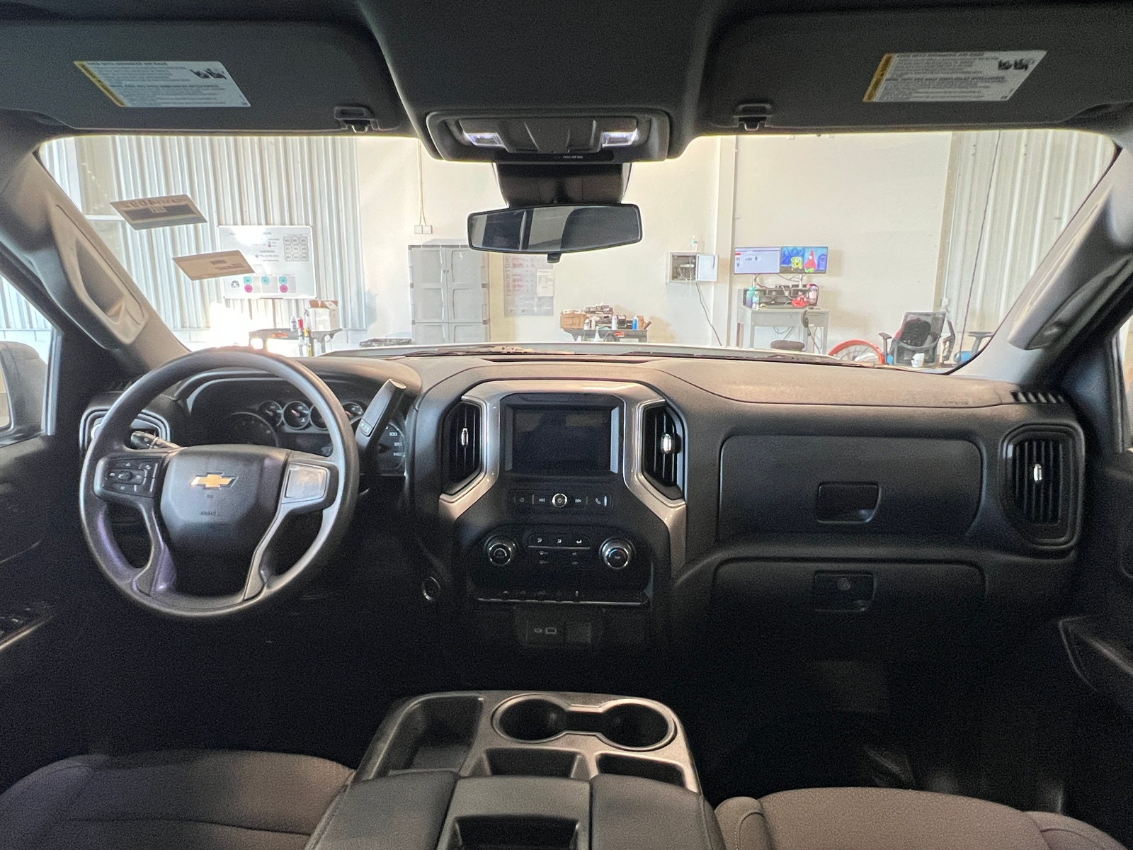 Thumbnail: 2022 Chevrolet Silverado 1500 - 3