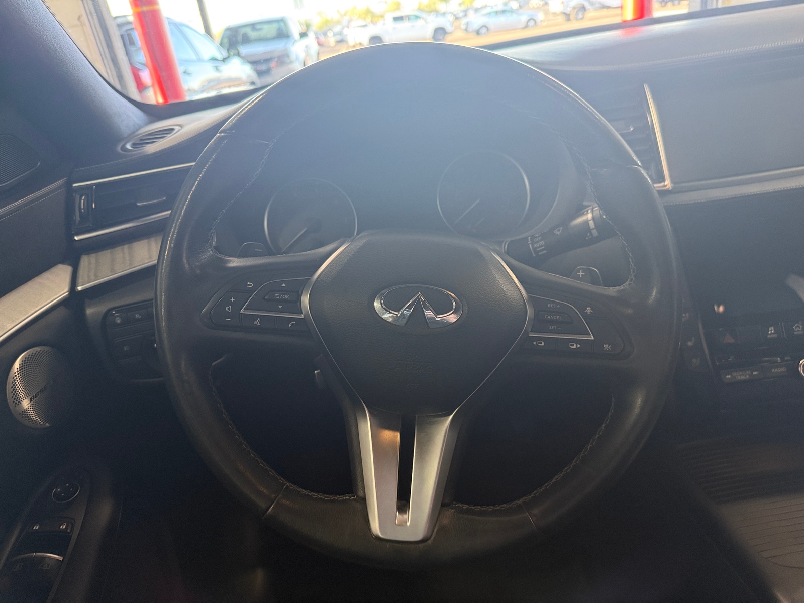 Thumbnail: 2019 INFINITI QX50 - 4