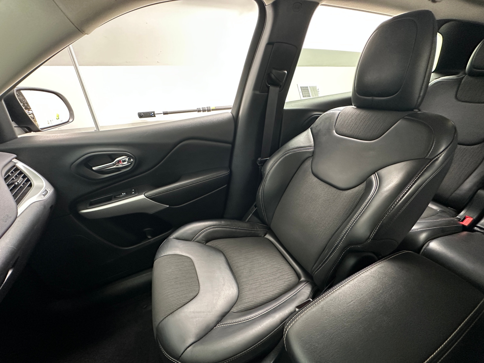 Thumbnail: 2018 Jeep Cherokee - 2