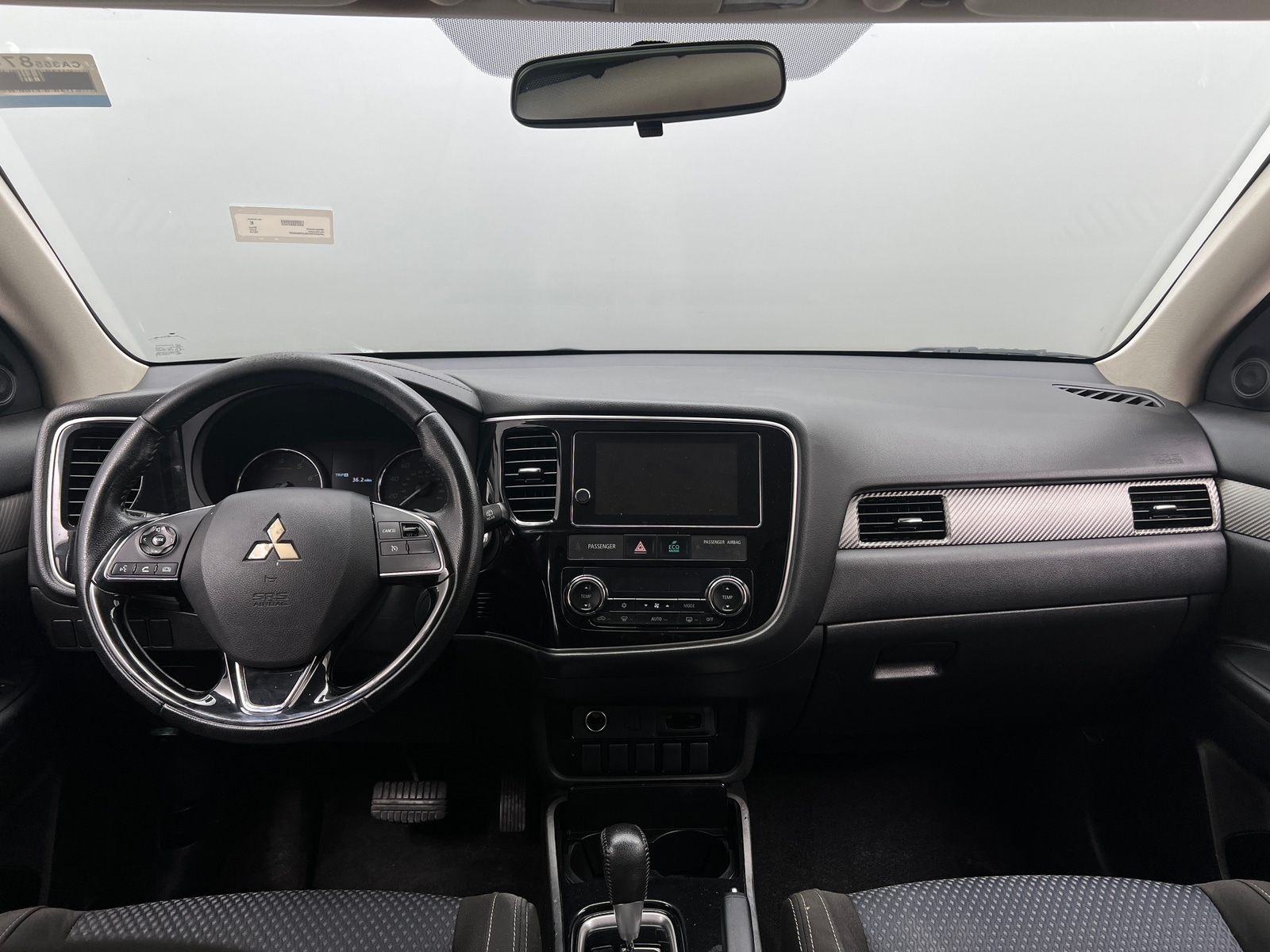 Thumbnail: 2018 Mitsubishi Outlander - 3