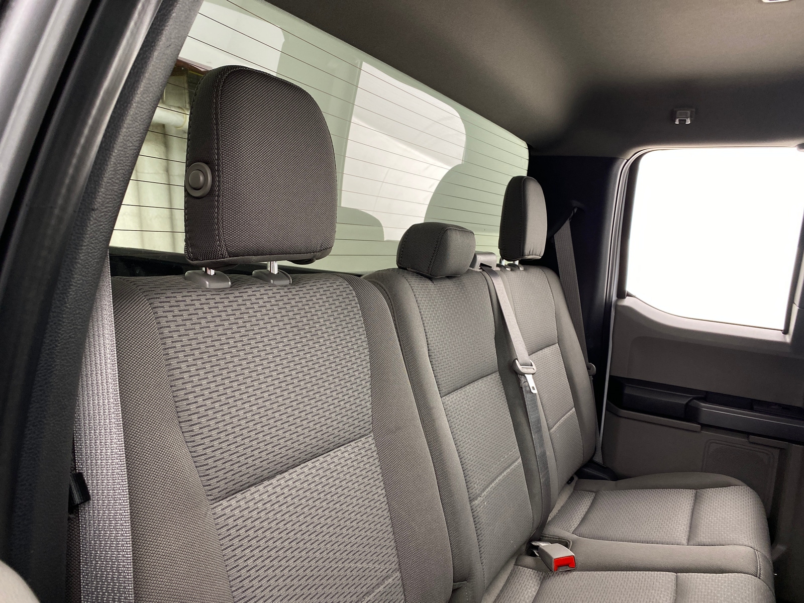 Thumbnail: 2019 Ford Econoline - 6