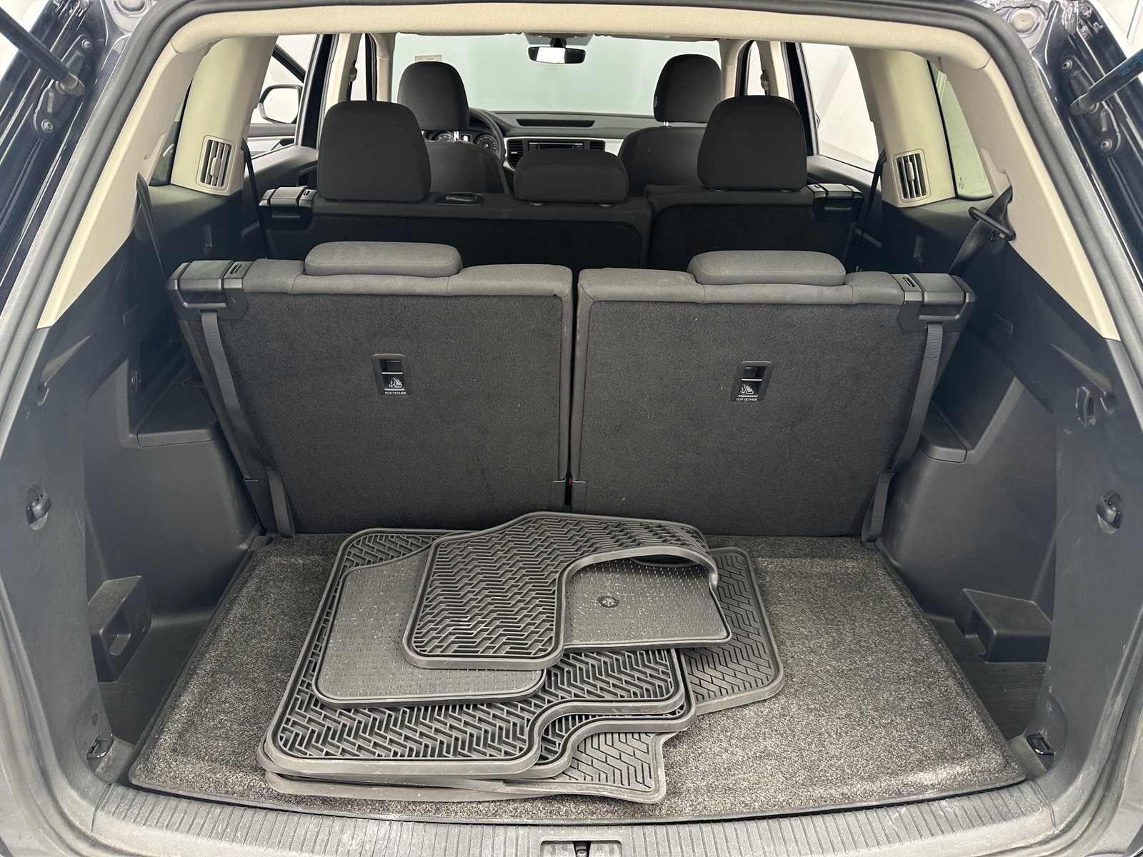 Thumbnail: 2021 Volkswagen Atlas - 7