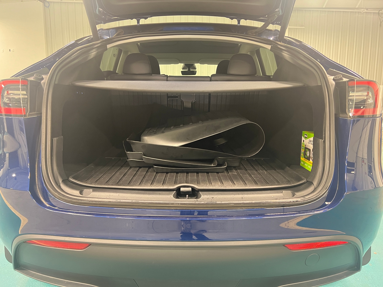 Thumbnail: 2023 Tesla Model Y - 6
