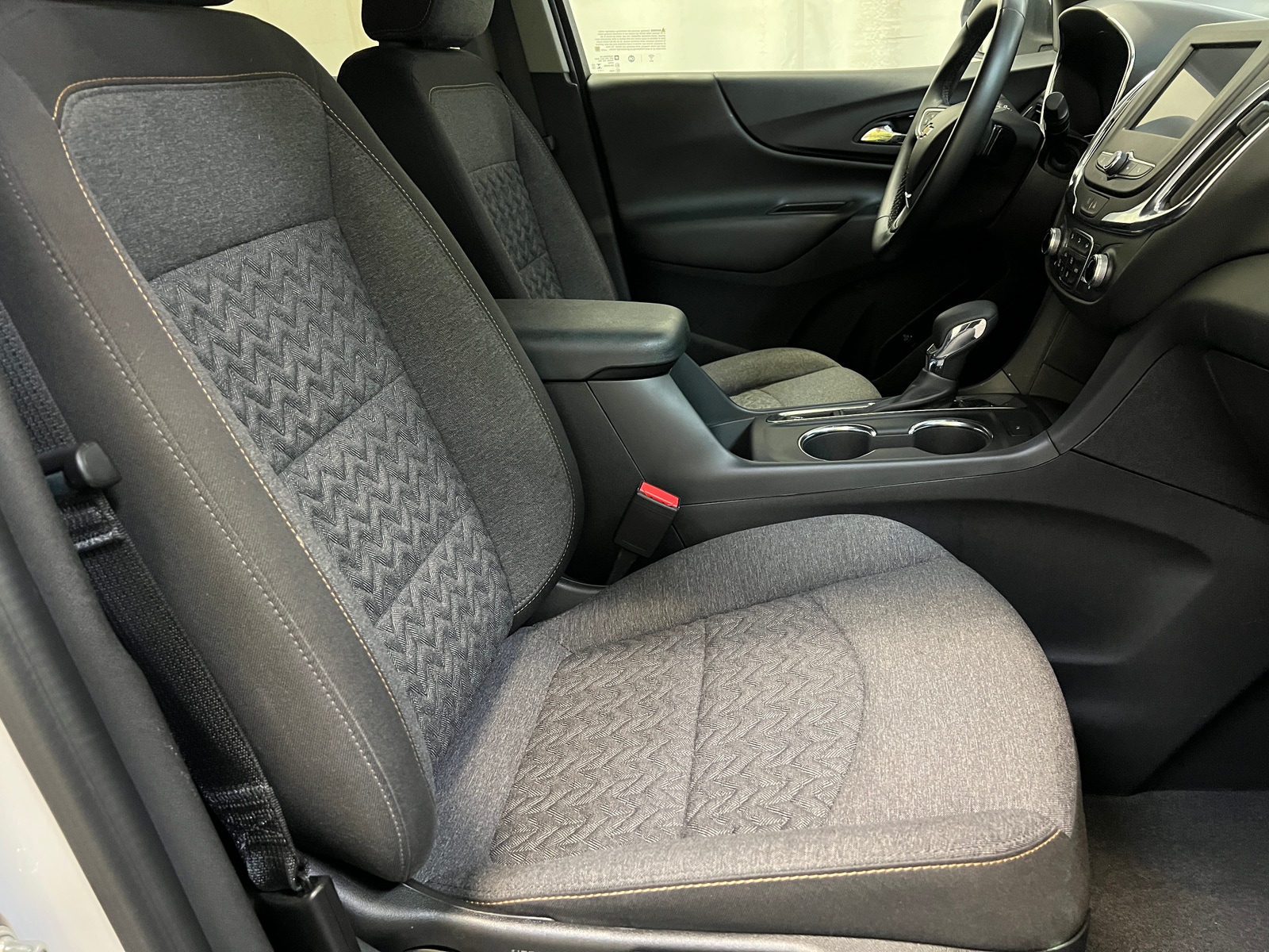 Thumbnail: 2024 Chevrolet Equinox - 2