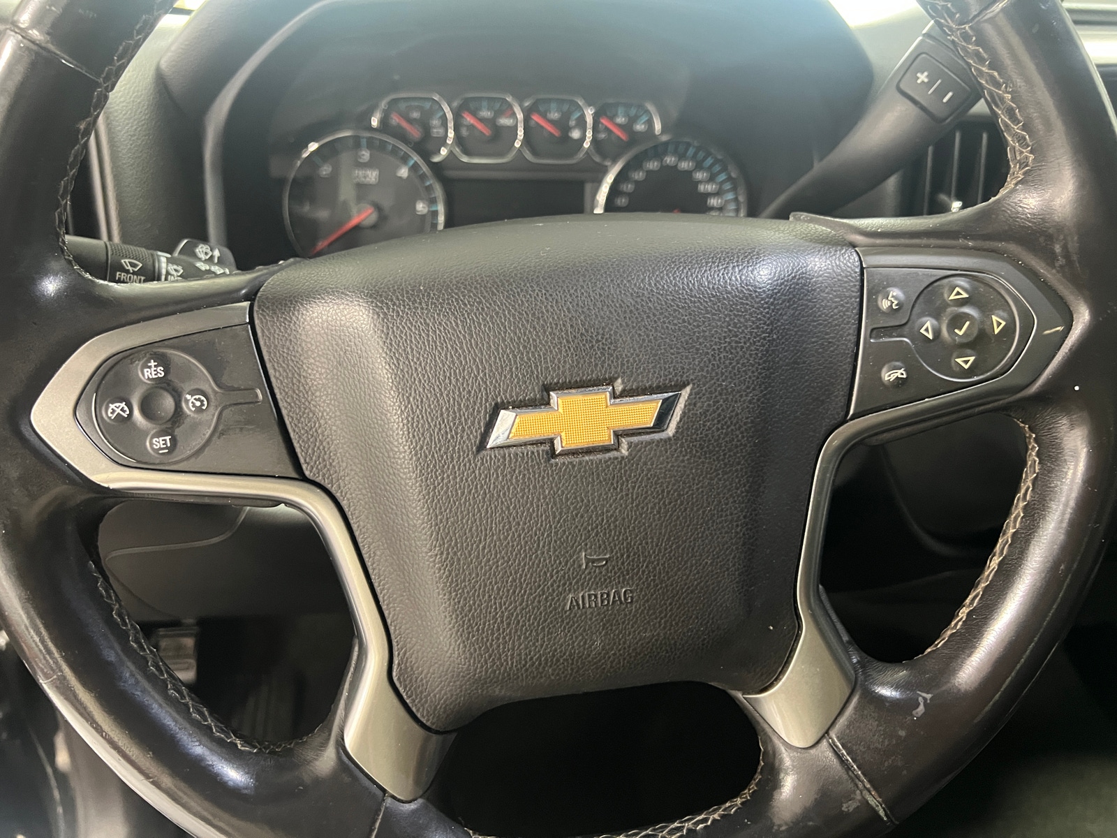 Thumbnail: 2017 Chevrolet Silverado 1500 - 5
