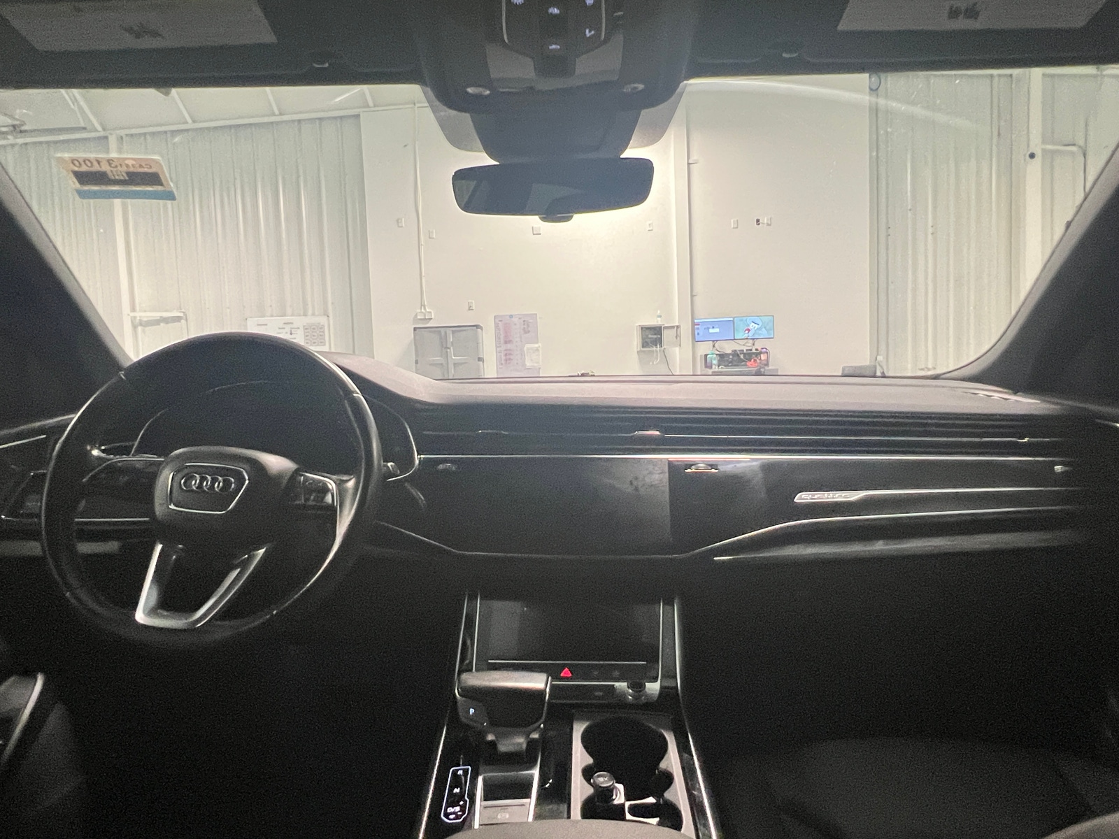 Thumbnail: 2019 Audi Q8 - 2