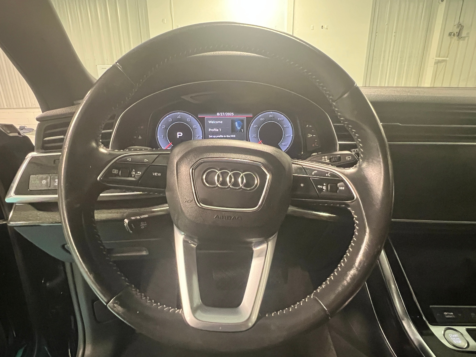 Thumbnail: 2019 Audi Q8 - 4