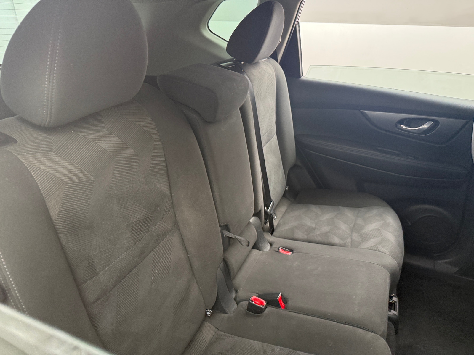 Thumbnail: 2016 Nissan Rogue - 6