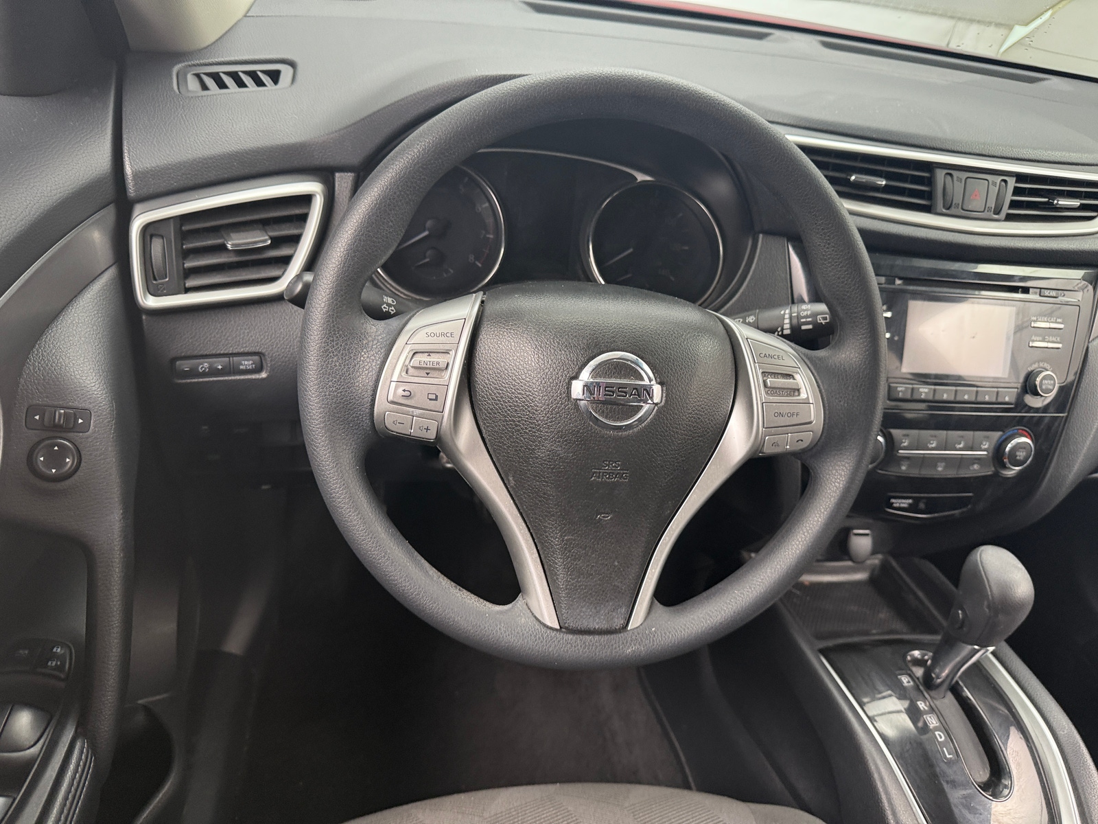 Thumbnail: 2016 Nissan Rogue - 5