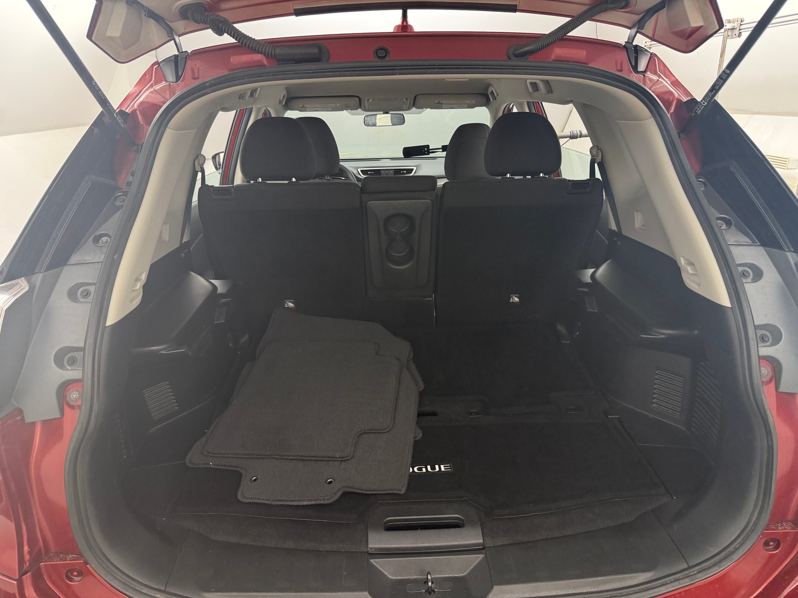 Thumbnail: 2016 Nissan Rogue - 7