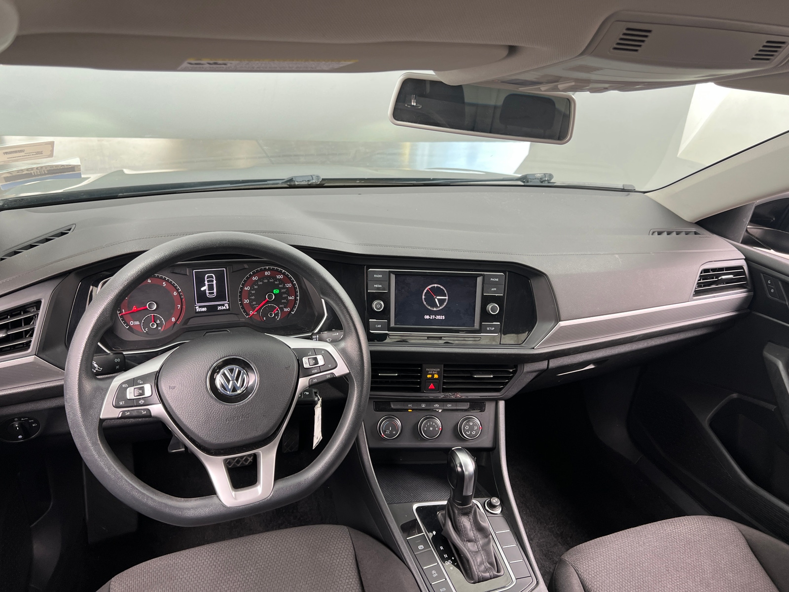 Thumbnail: 2019 Volkswagen Jetta - 3