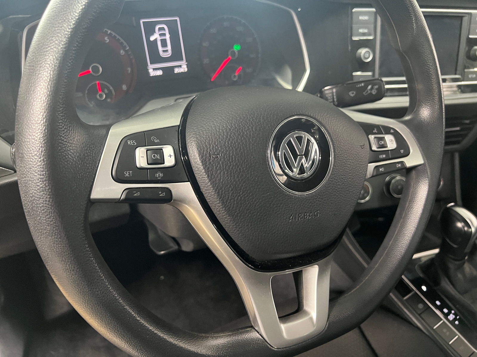 Thumbnail: 2019 Volkswagen Jetta - 5