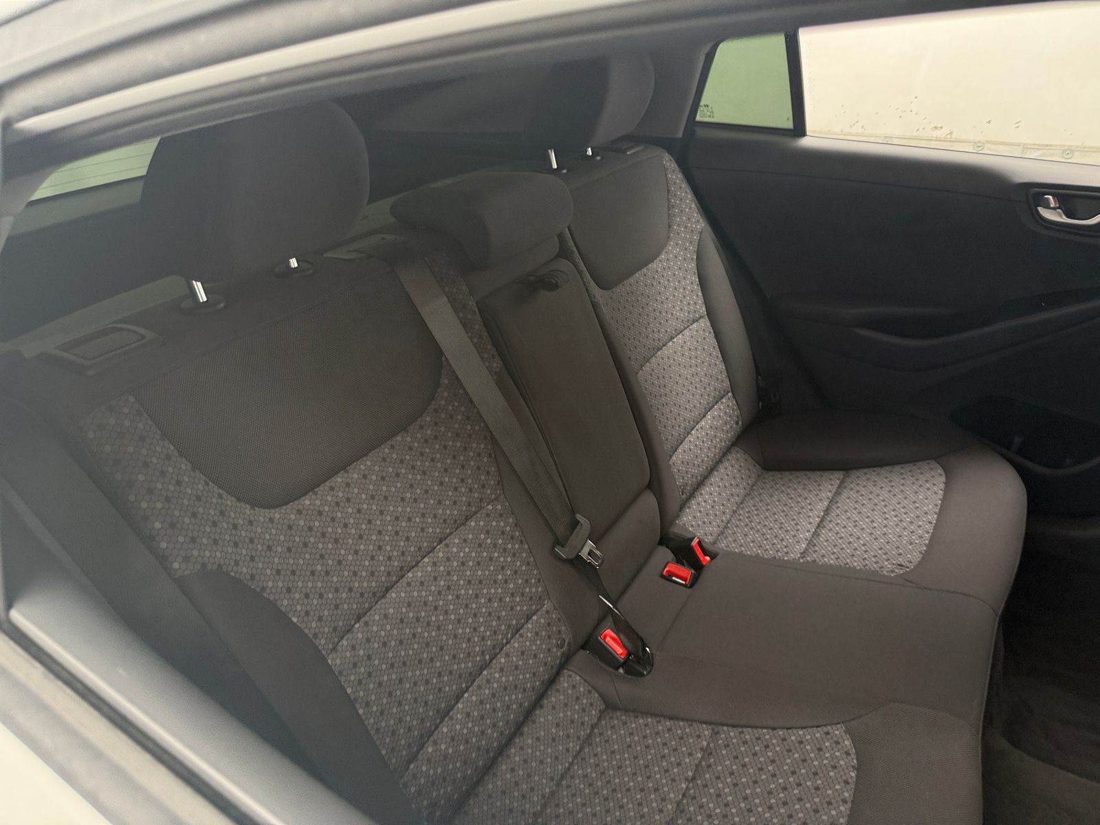 Thumbnail: 2019 Hyundai Ioniq - 6