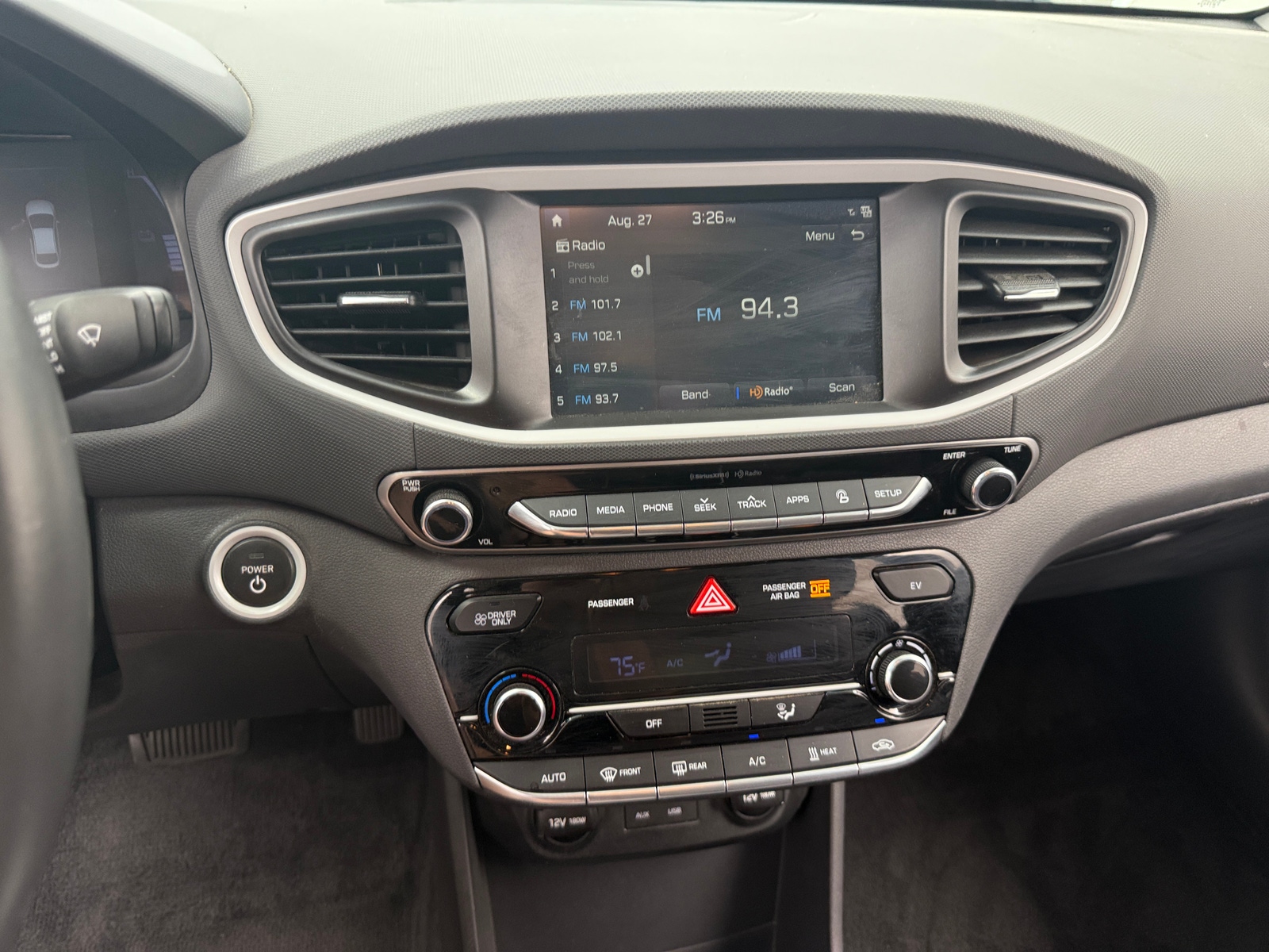 Thumbnail: 2019 Hyundai Ioniq - 4