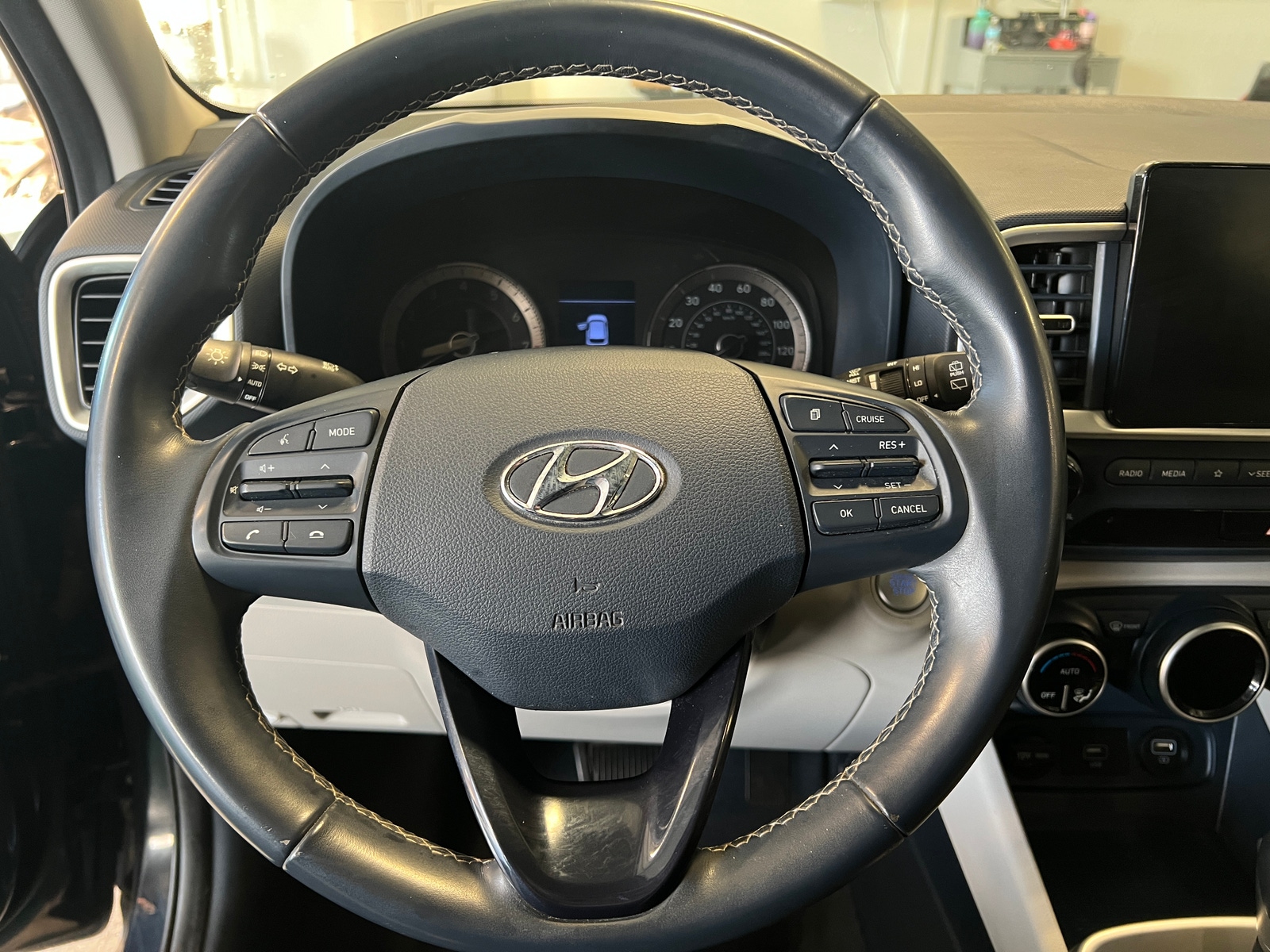 Thumbnail: 2020 Hyundai Venue - 4