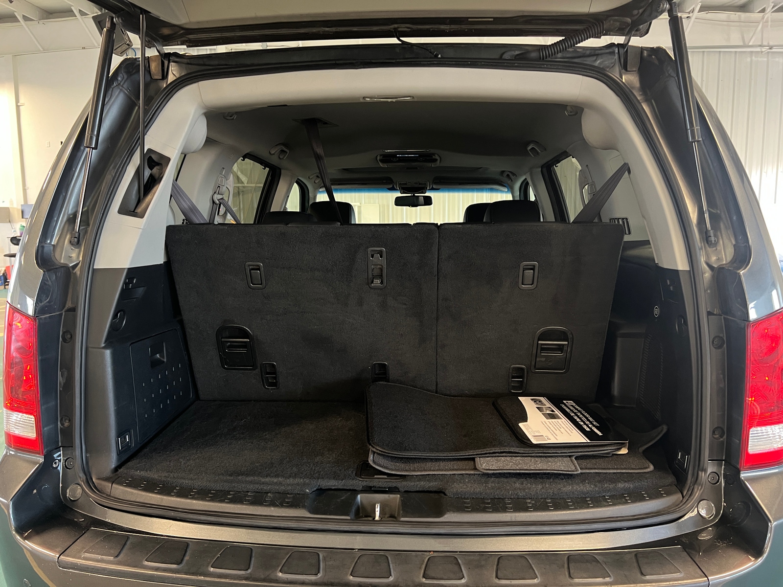 Thumbnail: 2011 Honda Pilot - 6