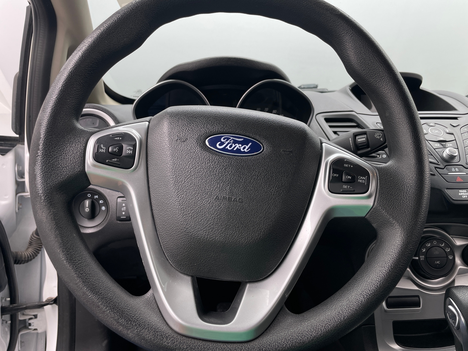 Thumbnail: 2017 Ford Fiesta - 5