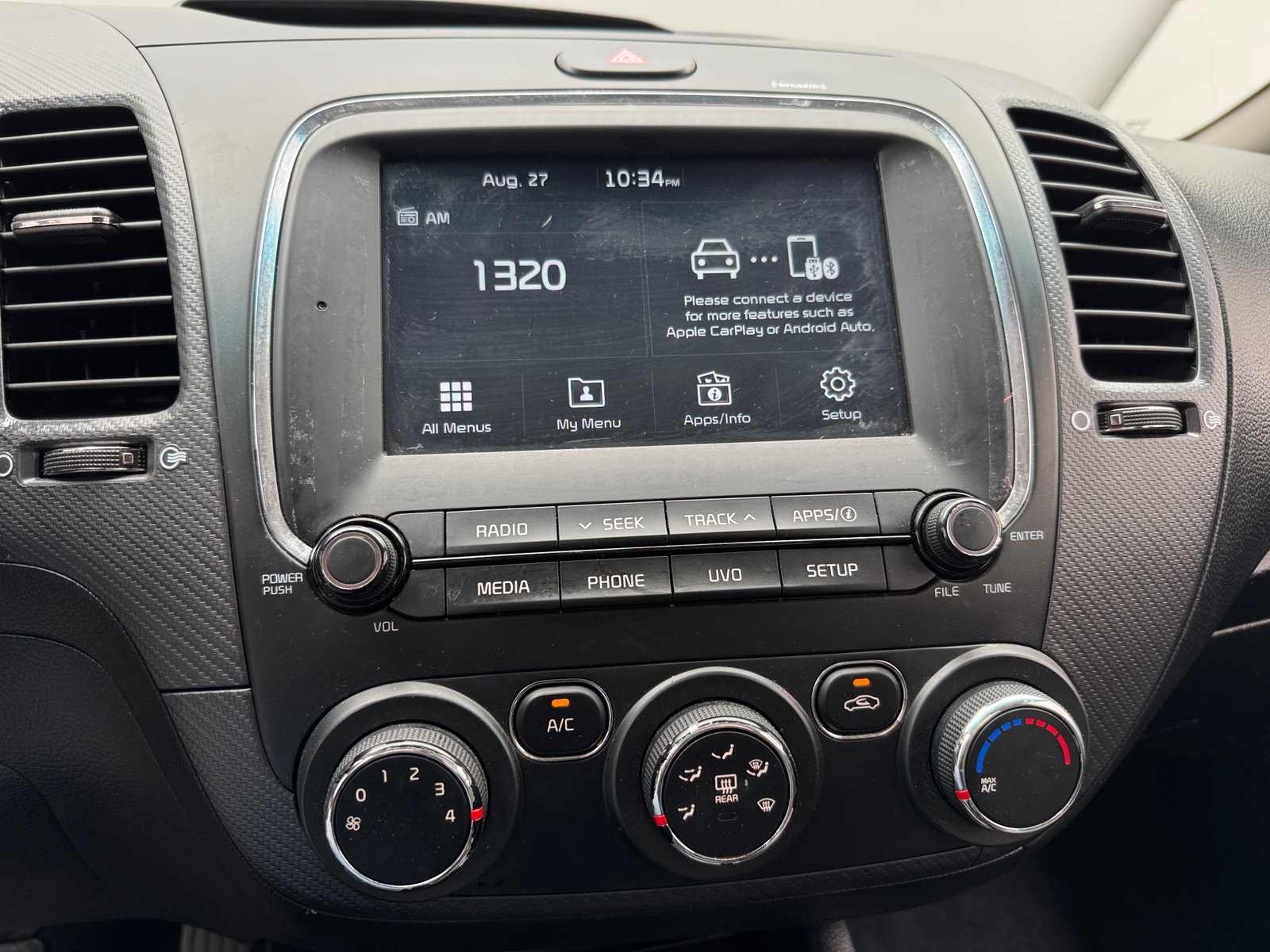 Thumbnail: 2017 Kia Forte - 4