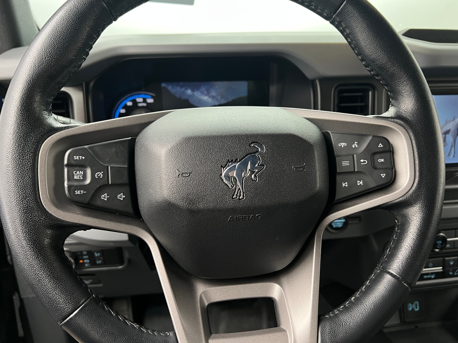 Thumbnail: 2023 Ford Bronco - 5