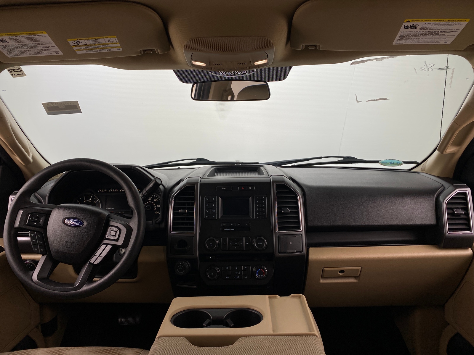 Thumbnail: 2018 Ford Econoline - 3