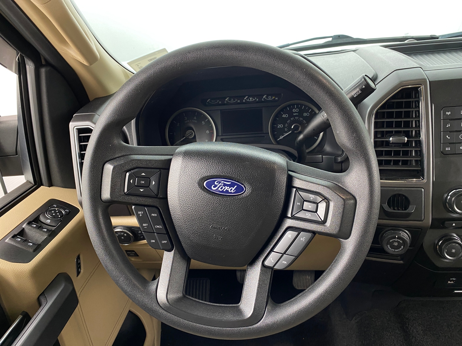 Thumbnail: 2018 Ford Econoline - 5