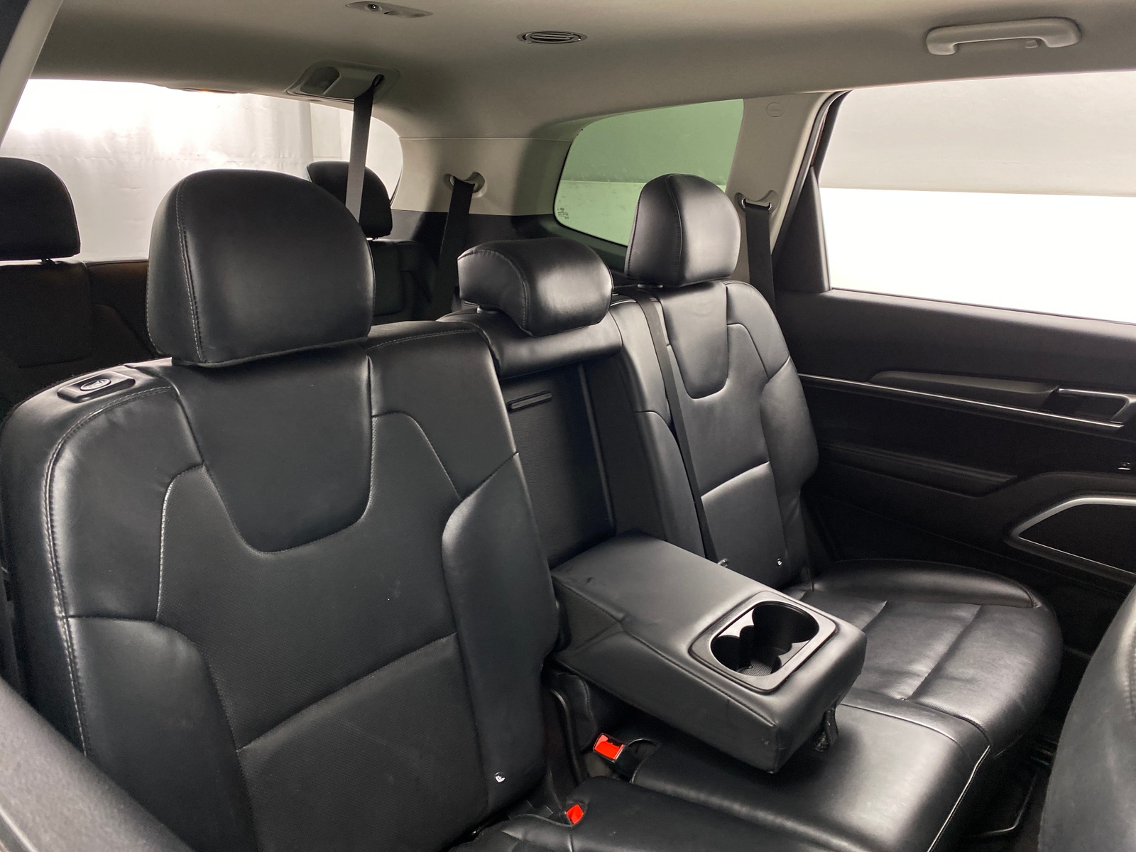 Thumbnail: 2020 Kia Telluride - 5