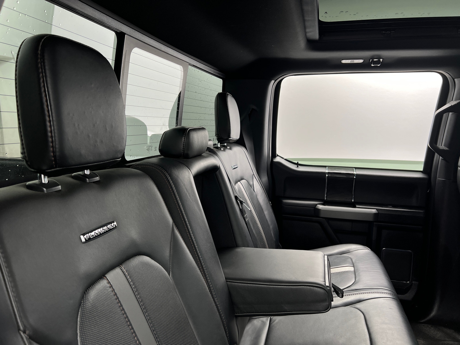Thumbnail: 2019 Ford Econoline - 5