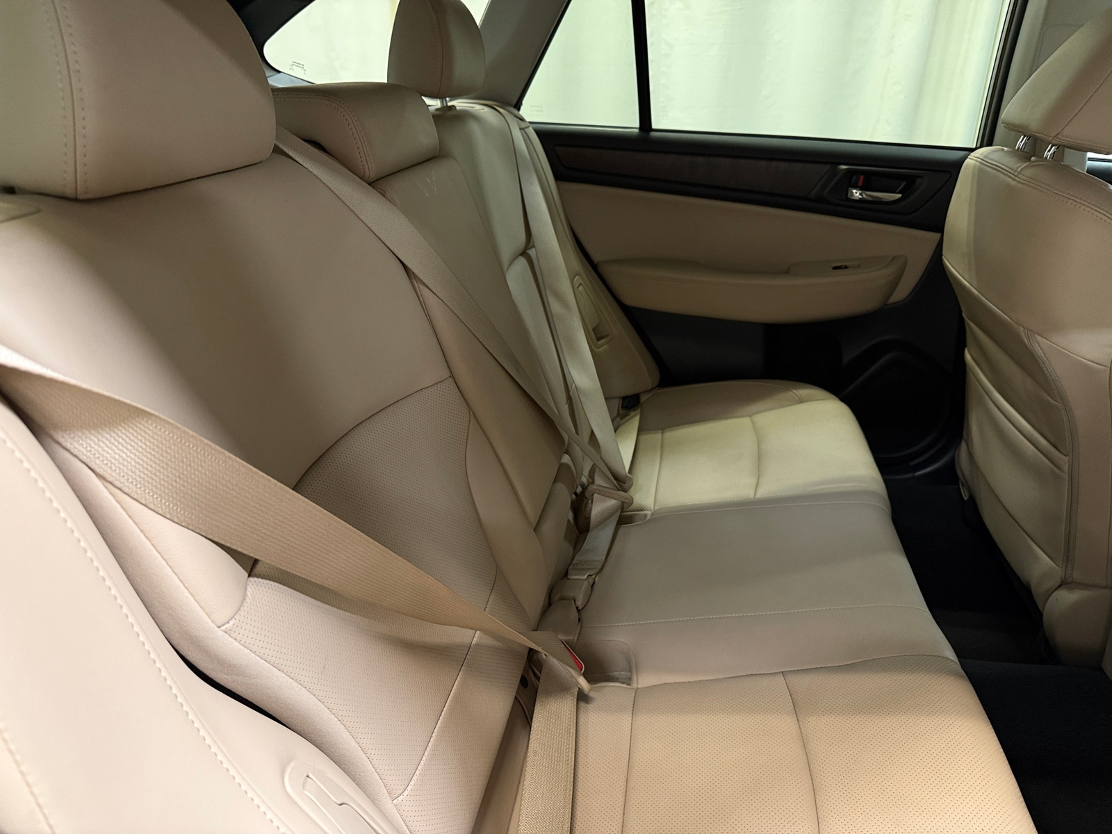 Thumbnail: 2015 Subaru Outback - 5