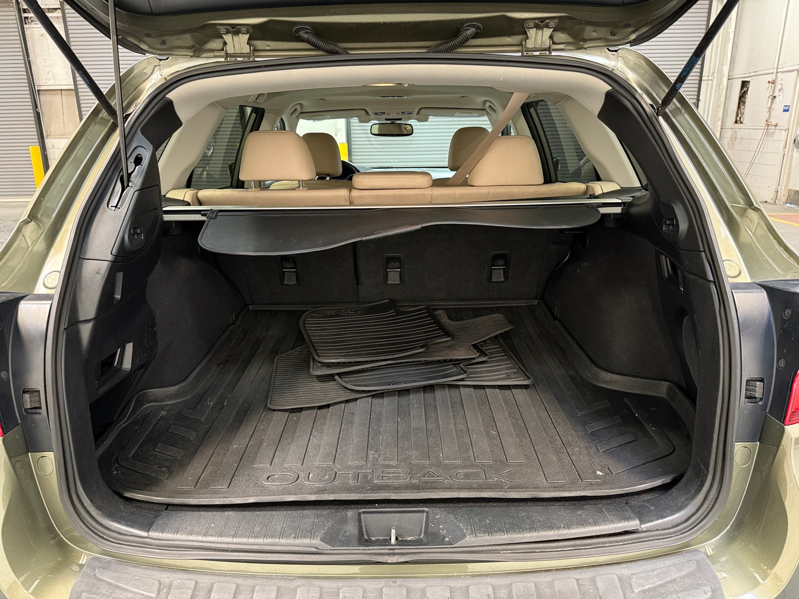 Thumbnail: 2015 Subaru Outback - 6