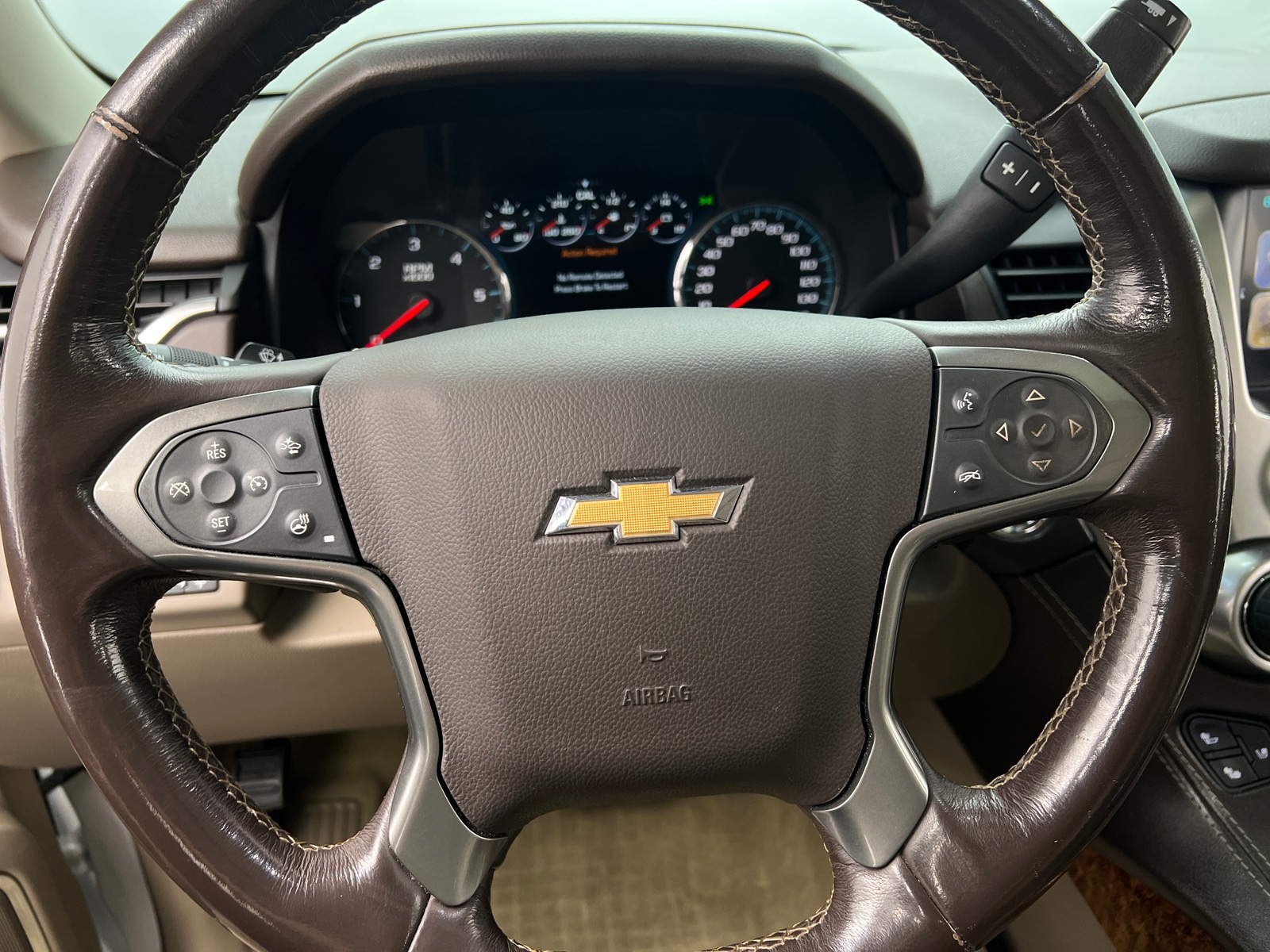 Thumbnail: 2018 Chevrolet Suburban - 4