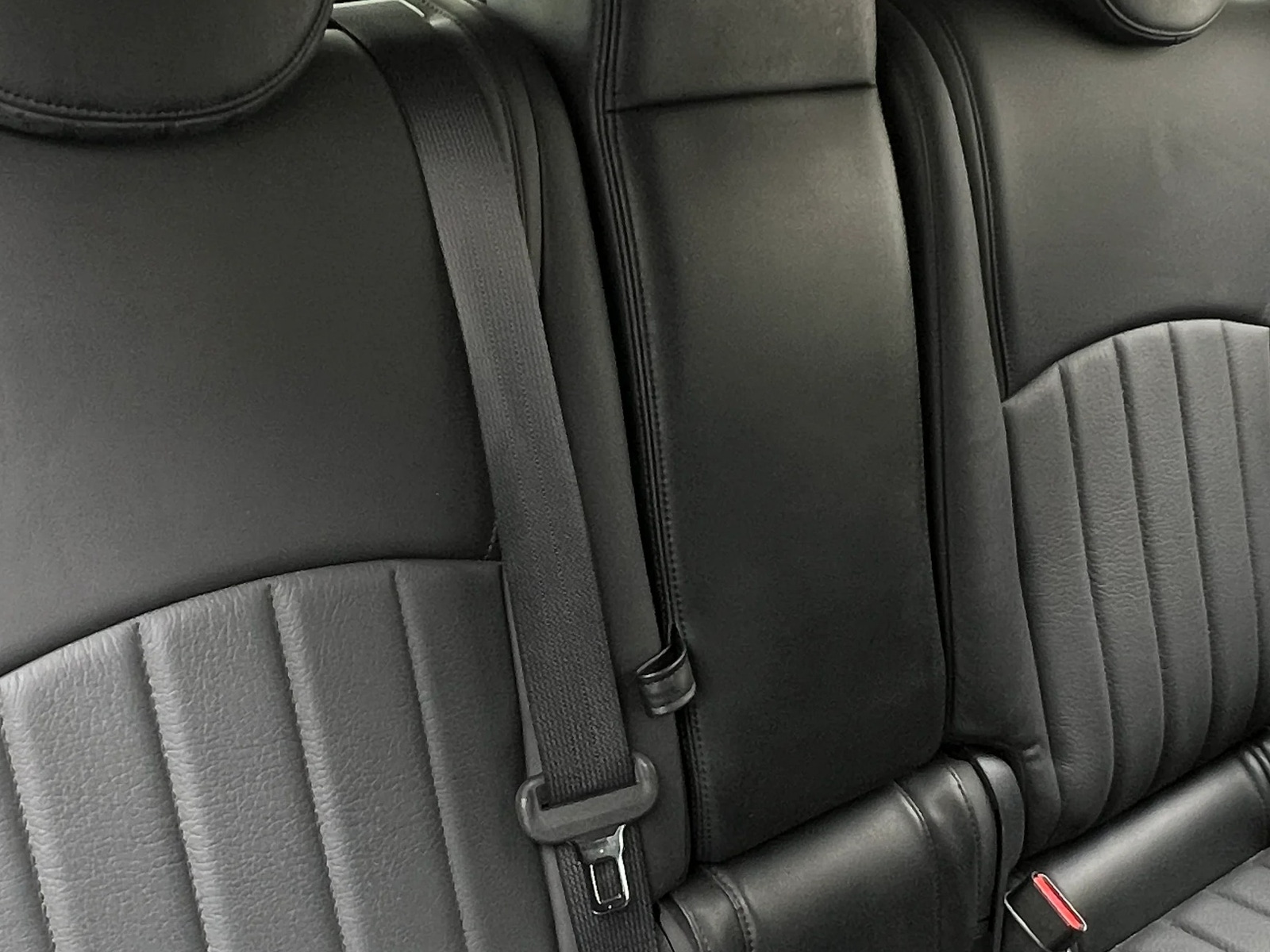 Thumbnail: 2010 INFINITI EX35 - 5