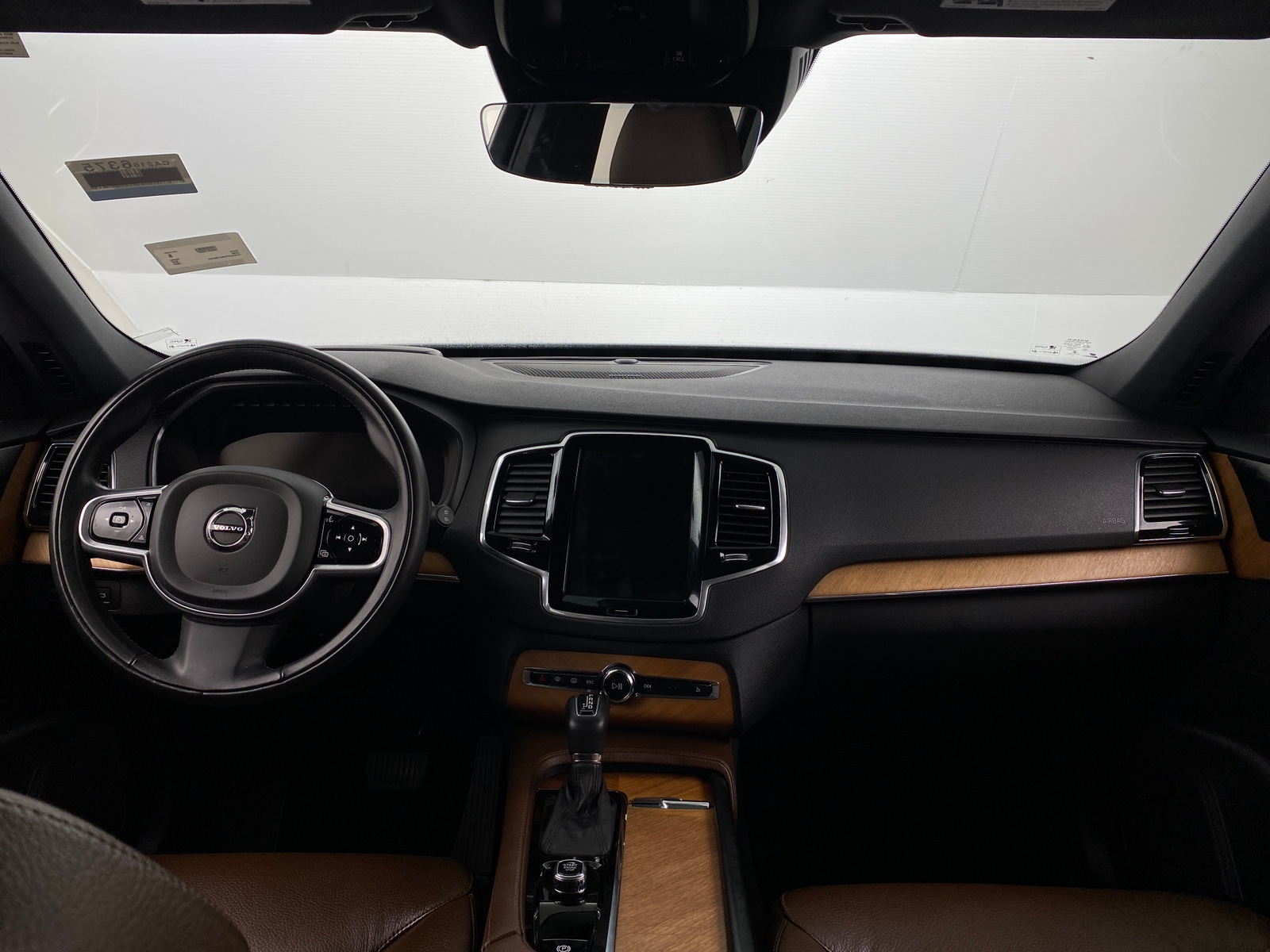 Thumbnail: 2022 Volvo XC90 - 2
