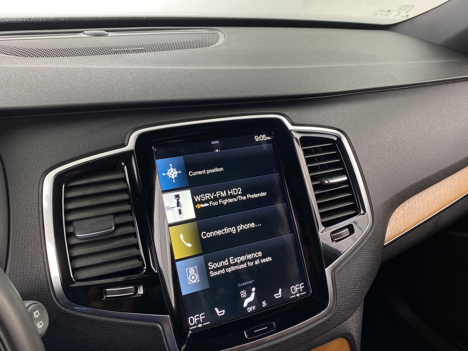 Thumbnail: 2022 Volvo XC90 - 3