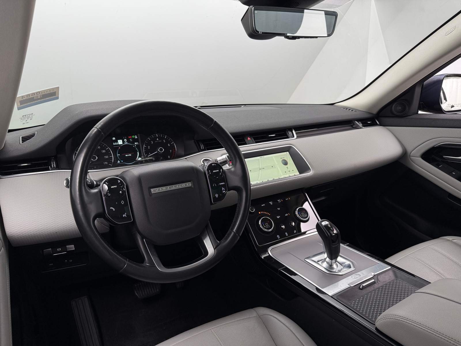 Thumbnail: 2020 Land Rover Range Rover Evoque - 2