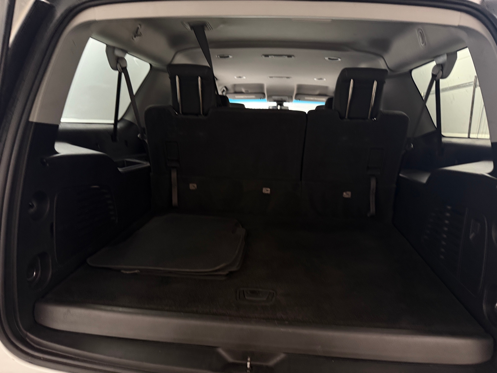 Thumbnail: 2020 Chevrolet Suburban - 7