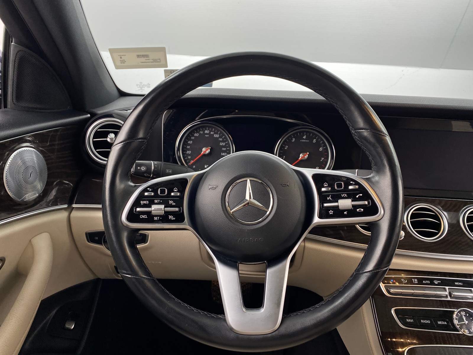 Thumbnail: 2019 Mercedes-Benz E-Class - 4