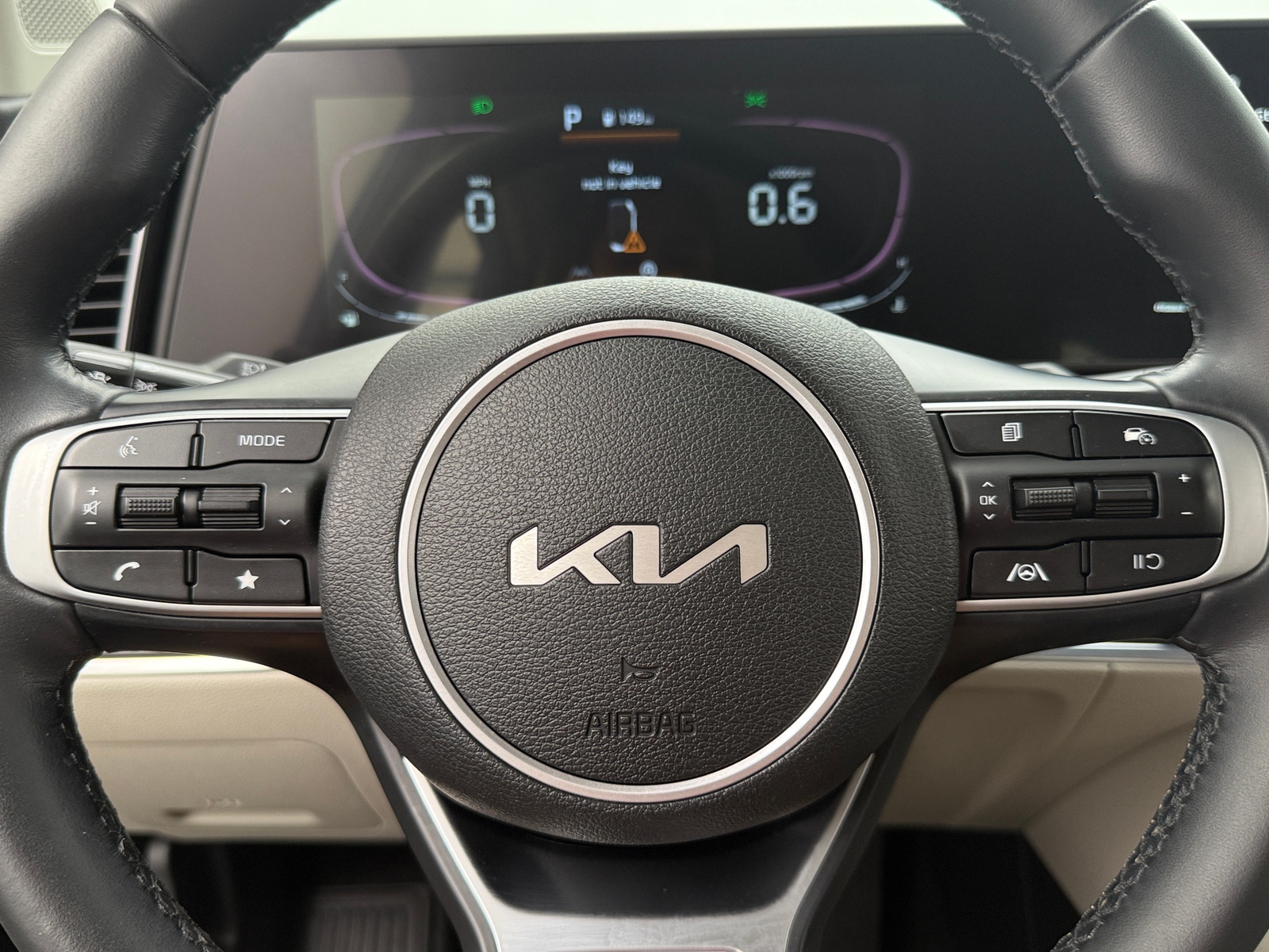 Thumbnail: 2023 Kia Sportage - 4