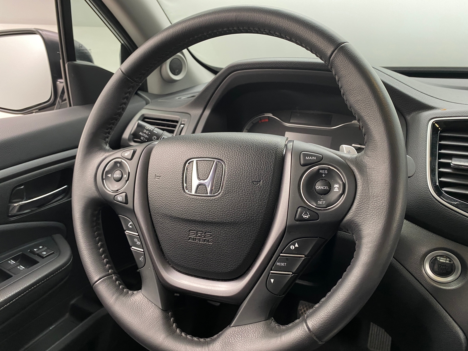 Thumbnail: 2023 Honda Ridgeline - 4