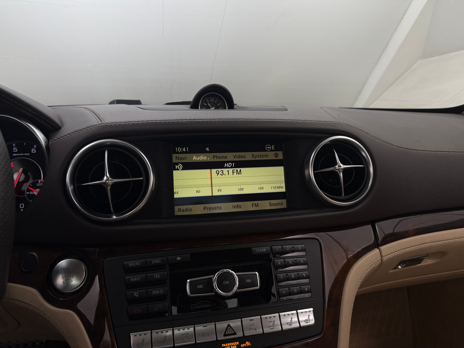 Thumbnail: 2013 Mercedes-Benz SL-Class - 3