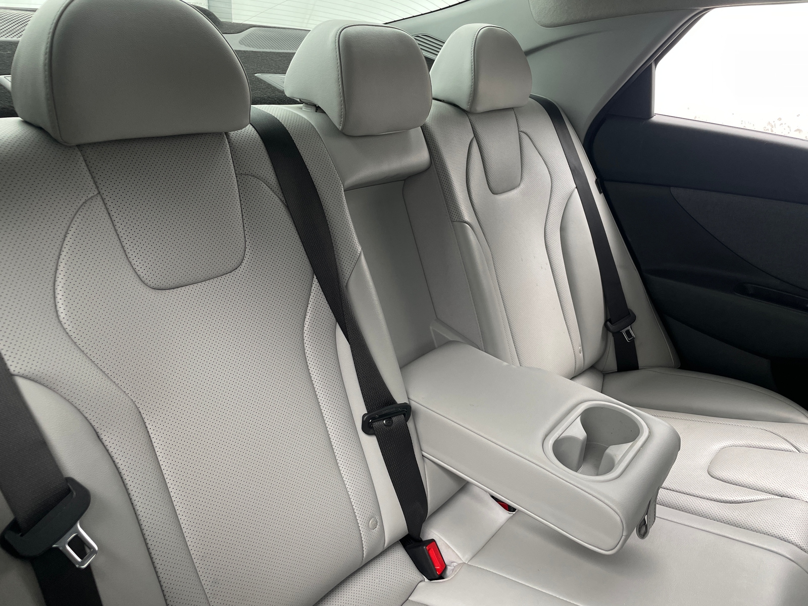 Thumbnail: 2024 Hyundai Elantra - 5