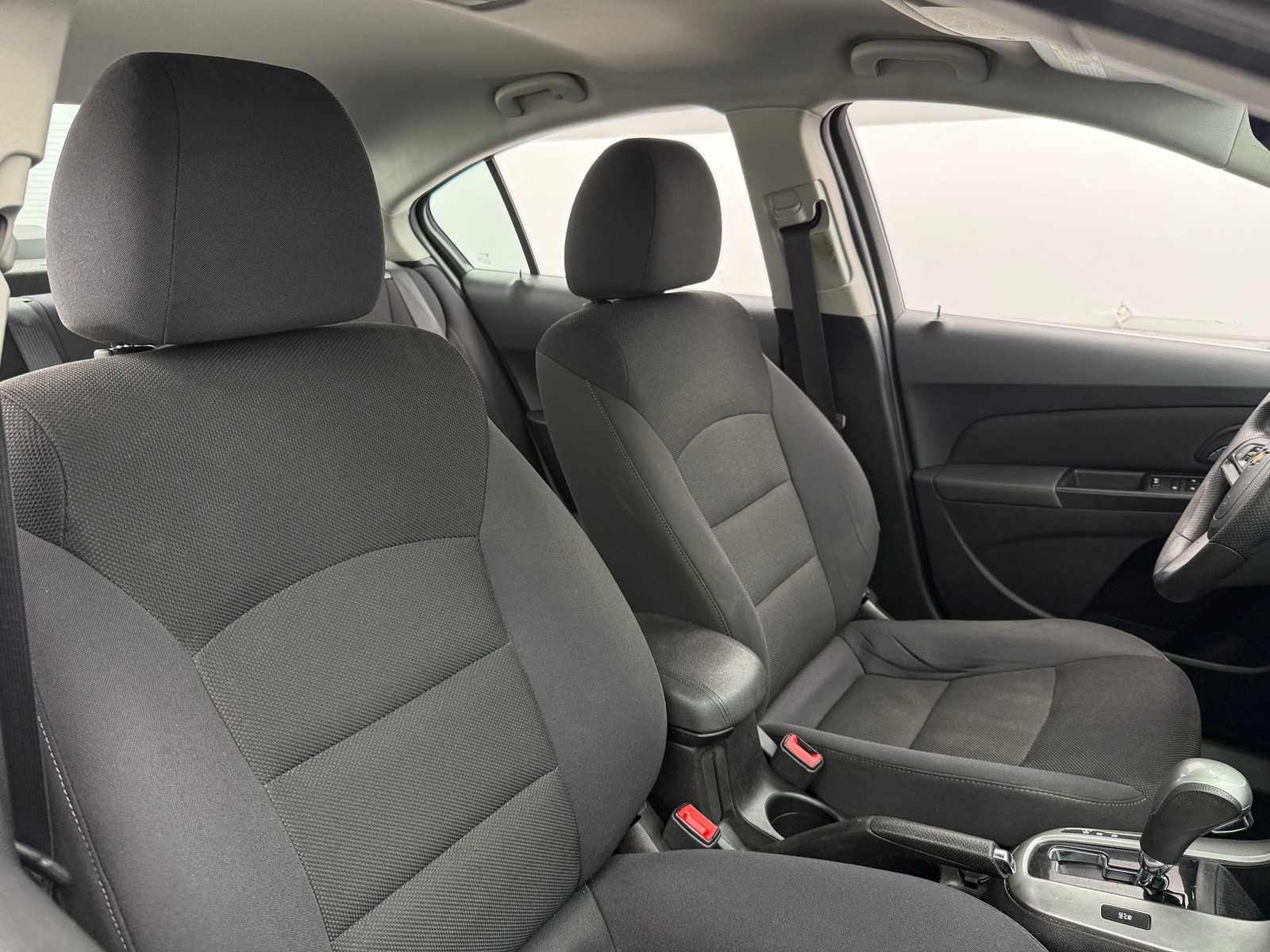 Thumbnail: 2015 Chevrolet Cruze - 2