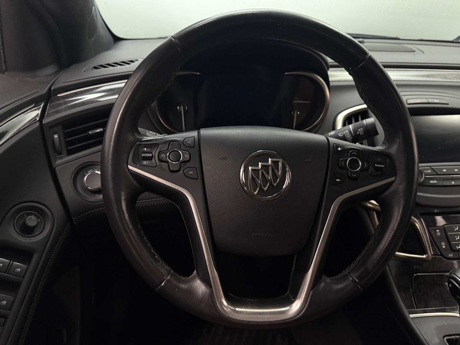 Thumbnail: 2015 Buick LaCrosse - 4