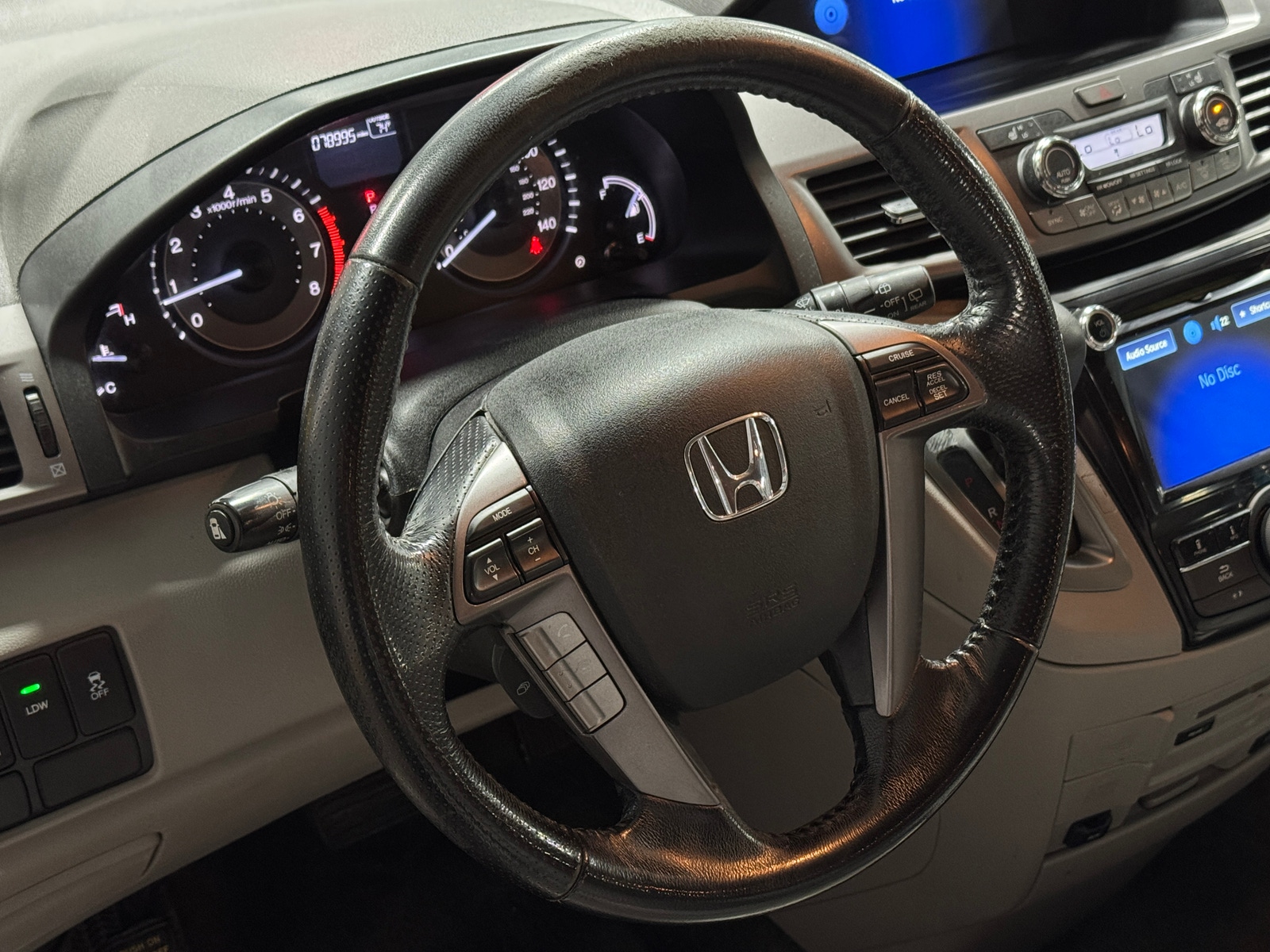 Thumbnail: 2015 Honda Odyssey - 4