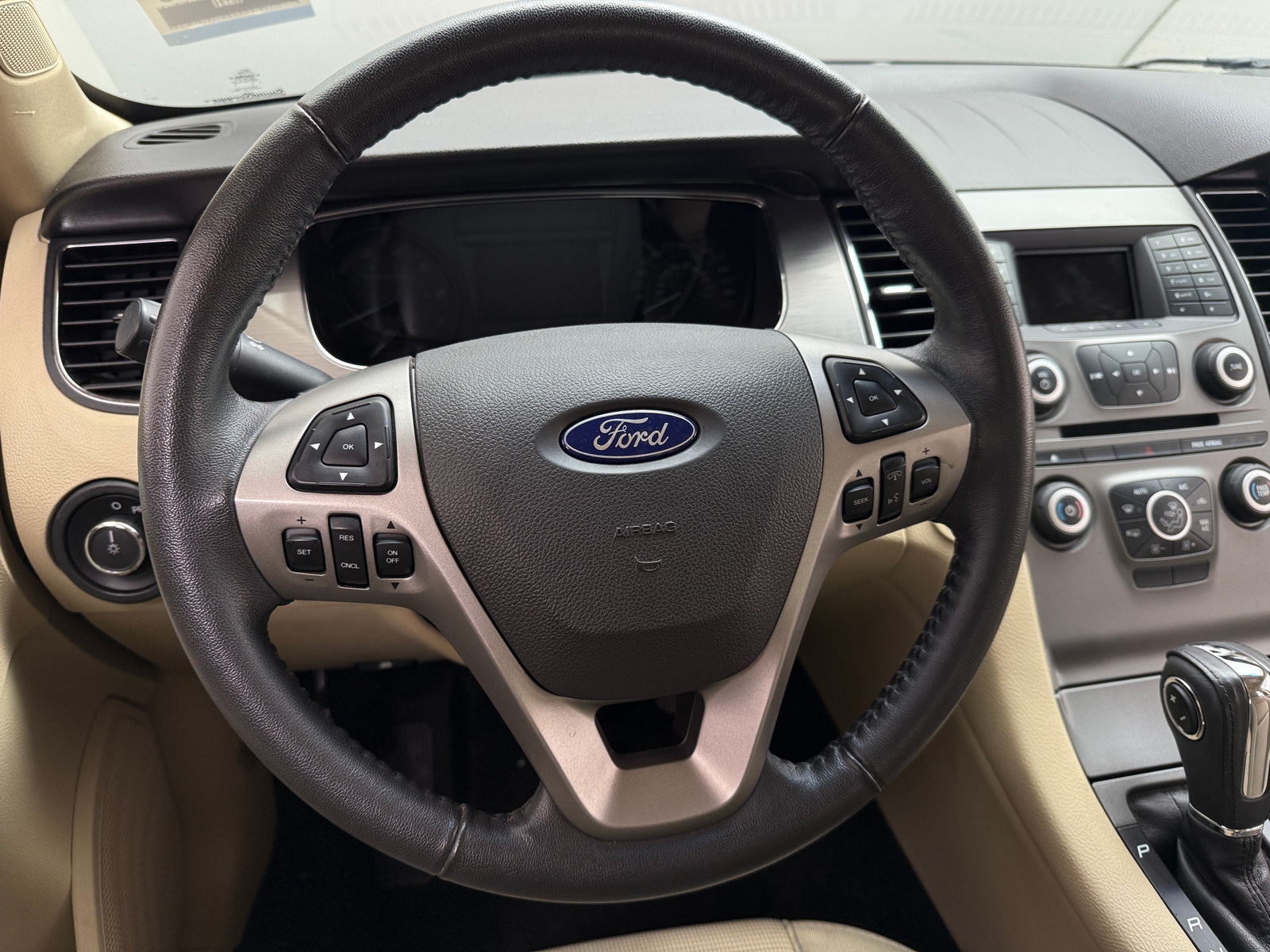Thumbnail: 2014 Ford Taurus - 5