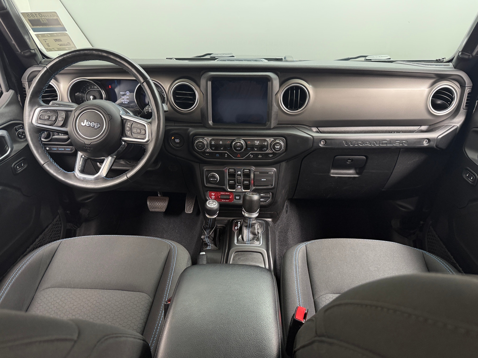 Thumbnail: 2022 Jeep Wrangler - 3