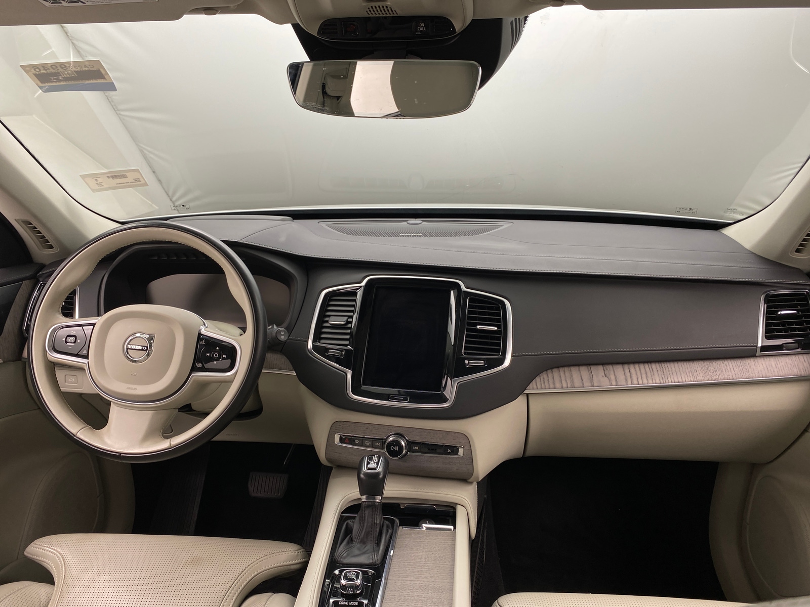 Thumbnail: 2021 Volvo XC90 - 2