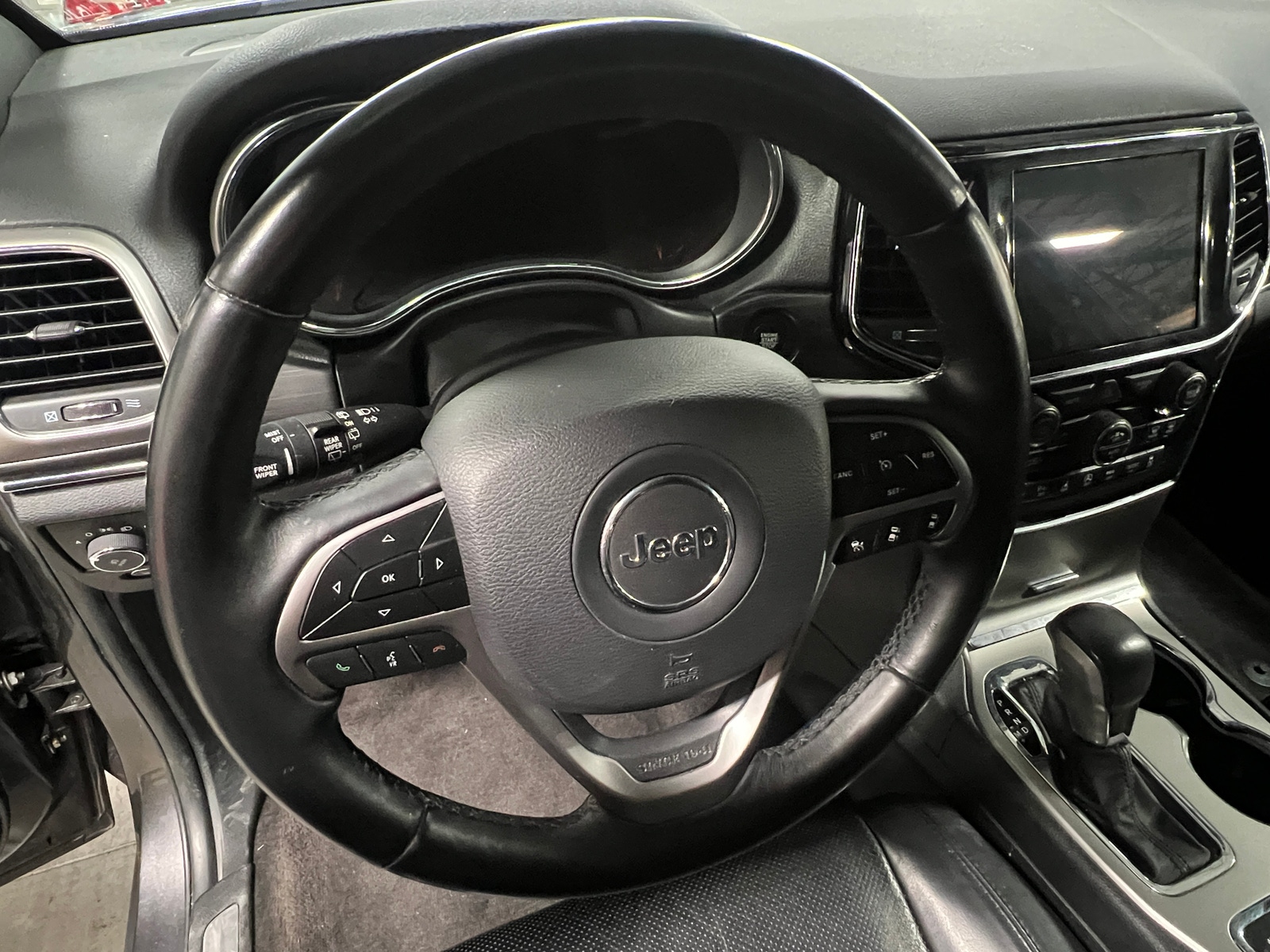 Thumbnail: 2019 Jeep Grand Cherokee - 4