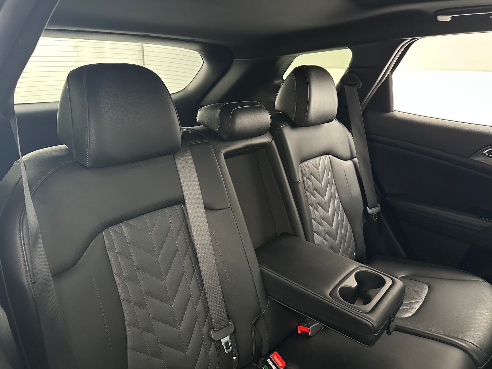 Thumbnail: 2023 Kia Sportage - 5