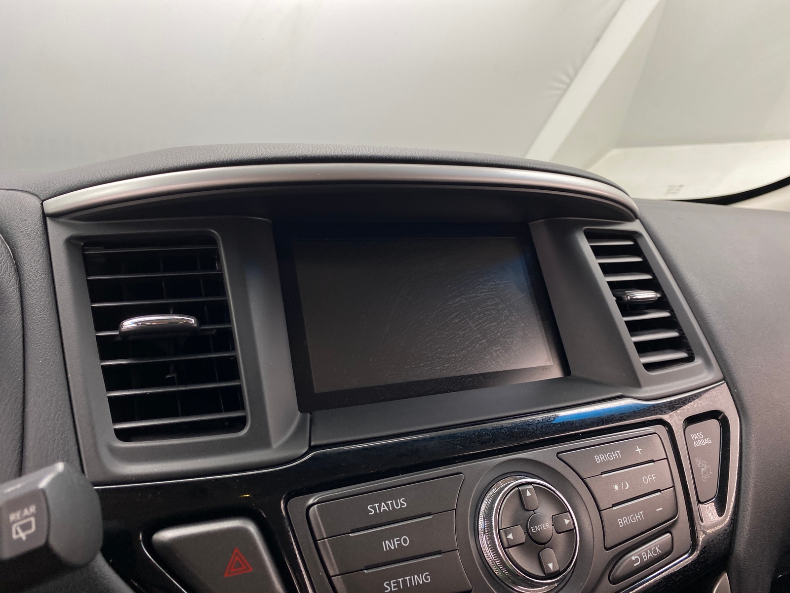 Thumbnail: 2016 Nissan Pathfinder - 4