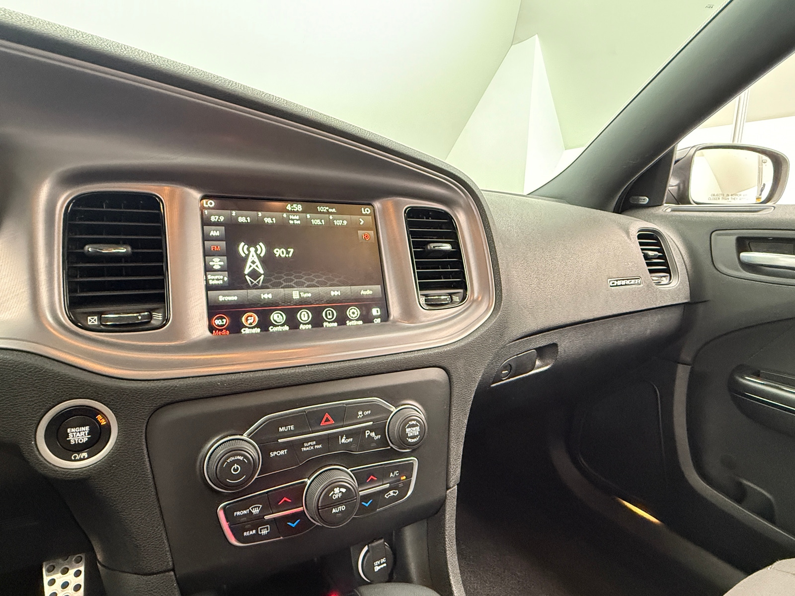 Thumbnail: 2023 Dodge Charger - 4